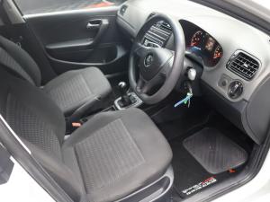 Volkswagen Polo Vivo hatch 1.4 Trendline - Image 9