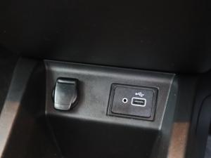 Renault Kwid 1.0 Techno manual - Image 15