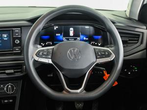 Volkswagen Polo hatch 1.0TSI - Image 11