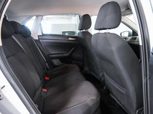 Volkswagen Polo hatch 1.0TSI Comfortline auto - Image 10