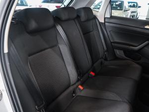 Volkswagen Polo hatch 1.0TSI Comfortline auto - Image 12