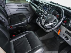 Volkswagen Transporter 2.0TDI Kombi SWB Trendline auto - Image 12