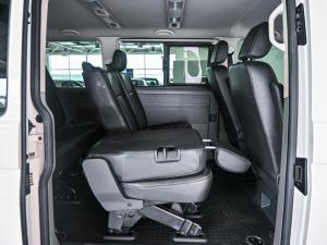 Volkswagen Transporter 2.0TDI Kombi SWB Trendline auto - Image 16