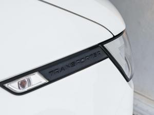 Volkswagen Transporter 2.0TDI Kombi SWB Trendline auto - Image 8