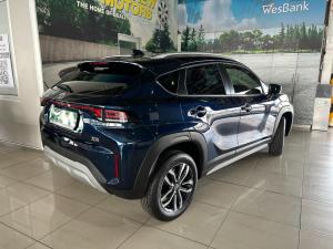 Toyota Starlet Cross 1.5 XR auto - Image 3