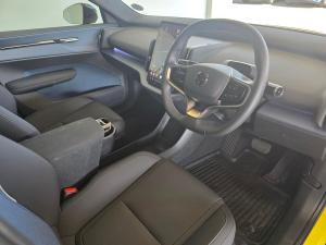 Volvo EX30 Ultra Twin Motor Performance - Image 10