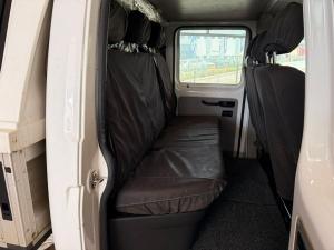 Volkswagen Transporter 2.0TDI double cab 4Motion - Image 9