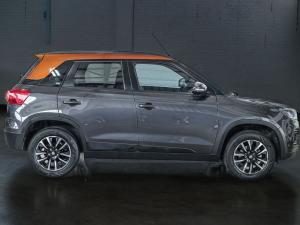 Suzuki Vitara Brezza 1.5 GLX auto - Image 5