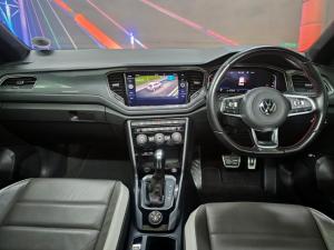 Volkswagen T-Roc 2.0TSI 140kW 4Motion R-Line - Image 11