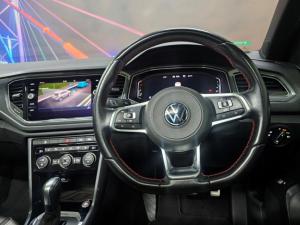 Volkswagen T-Roc 2.0TSI 140kW 4Motion R-Line - Image 7