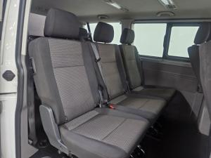 Volkswagen Transporter 2.0TDI Kombi SWB Trendline auto - Image 11