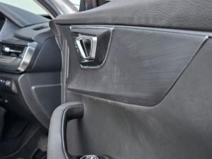 Chery Tiggo 4 Pro 1.5T Elite auto (CVT) - Image 6