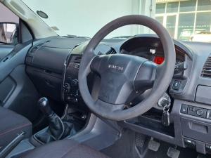 Isuzu D-Max 250 double cab - Image 10