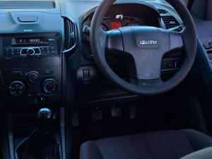 Isuzu D-Max 250 double cab - Image 13