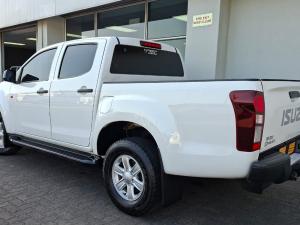 Isuzu D-Max 250 double cab - Image 4