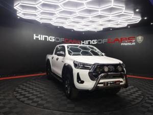 Toyota Hilux 2.8GD-6 double cab Raider auto - Image 1
