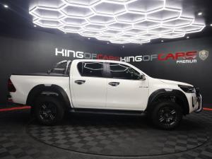 Toyota Hilux 2.8GD-6 double cab Raider auto - Image 3