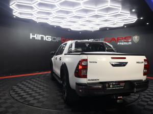 Toyota Hilux 2.8GD-6 double cab Raider auto - Image 4