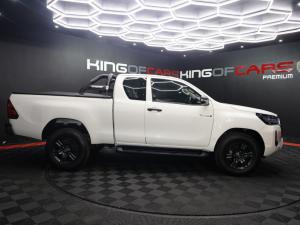 Toyota Hilux 2.4GD-6 Xtra cab Raider auto - Image 3