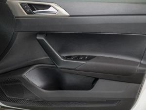 Volkswagen Polo hatch 1.0TSI Comfortline auto - Image 17