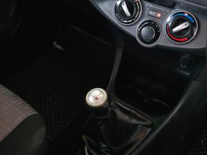 Toyota Etios hatch 1.5 Xs Sport - Image 11