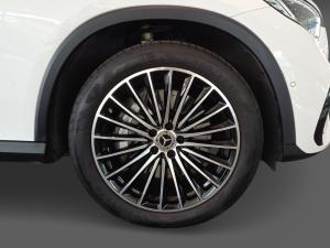 Mercedes-Benz GLC GLC220d 4Matic Avantgarde - Image 14