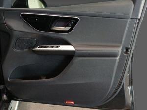 Mercedes-Benz GLC GLC220d 4Matic Avantgarde - Image 17