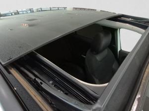 Mercedes-Benz GLA GLA200d - Image 17