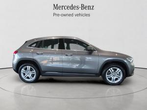 Mercedes-Benz GLA GLA200 - Image 8