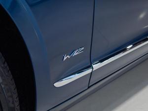 Bentley Flying Spur W12 Mulliner - Image 23