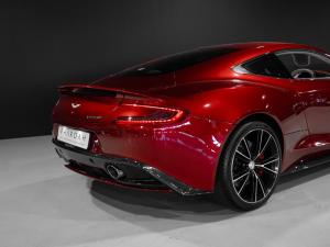 Aston Martin Vanquish coupe - Image 18