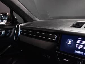 Porsche Cayenne GTS coupe - Image 12