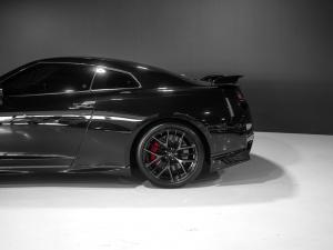 Nissan GT-R Black Edition - Image 28