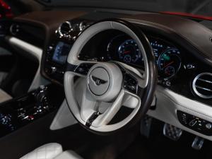 Bentley Bentayga W12 Mulliner - Image 18