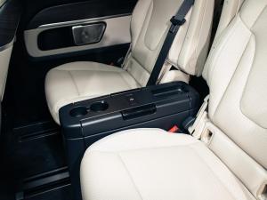 Mercedes-Benz V-Class V300d Exclusive - Image 20