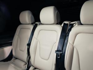 Mercedes-Benz V-Class V300d Exclusive - Image 21