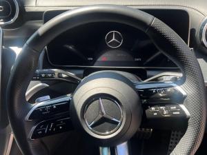 Mercedes-Benz GLC GLC300d 4Matic Avantgarde - Image 10