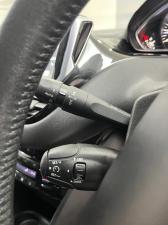 Peugeot 208 5-door 1.6 Allure auto - Image 12
