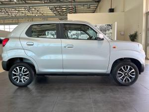 Suzuki S-Presso 1.0 GL+ - Image 4