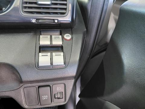 Image Honda FR-V 1.8 auto