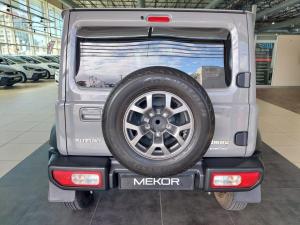 Suzuki Jimny 1.5 GLX AllGrip 3-door manual - Image 6