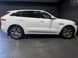 Jaguar F-Pace 25d AWD R-Sport - Image 4