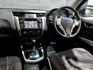 Nissan Navara 2.3D double cab SE auto - Image 9