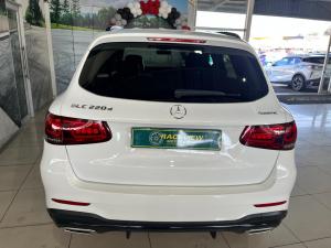 Mercedes-Benz GLC GLC220d coupe 4Matic - Image 4
