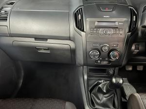 Isuzu D-Max 250 double cab Hi-Ride - Image 8