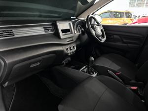 Suzuki Ertiga 1.5 GL manual - Image 6