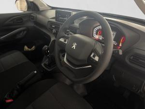 Peugeot Landtrek 1.9TD single cab Professional - Image 12