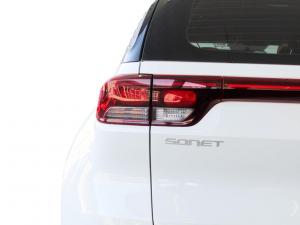 Kia Sonet 1.5 EX manual - Image 11