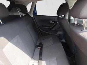 Volkswagen Polo Vivo hatch 1.4 Comfortline - Image 17