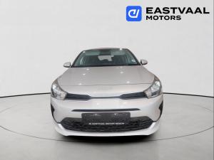 Kia Rio hatch 1.2 LS - Image 2